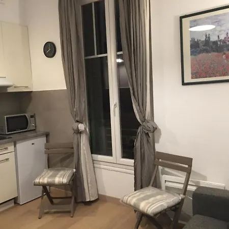 Monolocale Centro Rousse A 100mt Dalla *