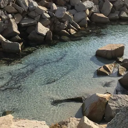 Monolocale Centro L'île Rousse A 100mt Dalla